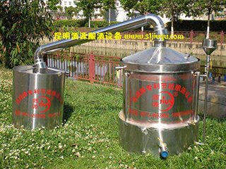 70型電加熱專(zhuān)利節(jié)能蒸酒設(shè)備